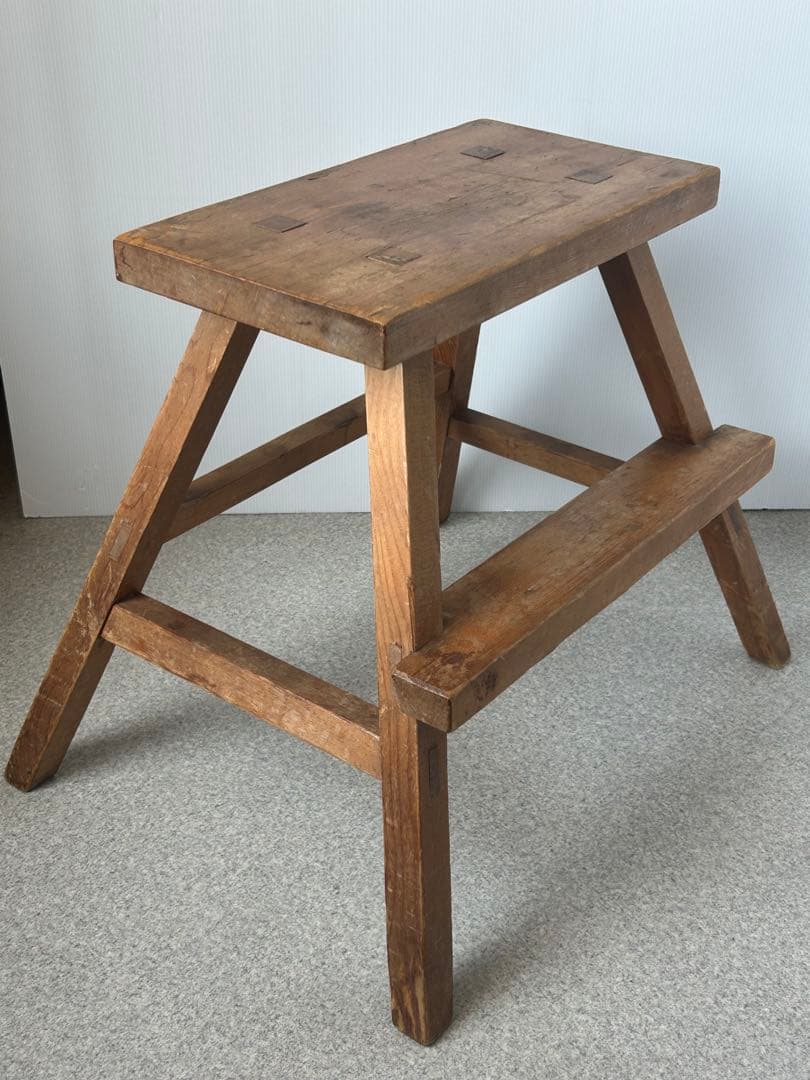 ヴィンテージ　古道具　木製スツール　椅子　　農具　腰掛け　踏み台　ヴィンテージ