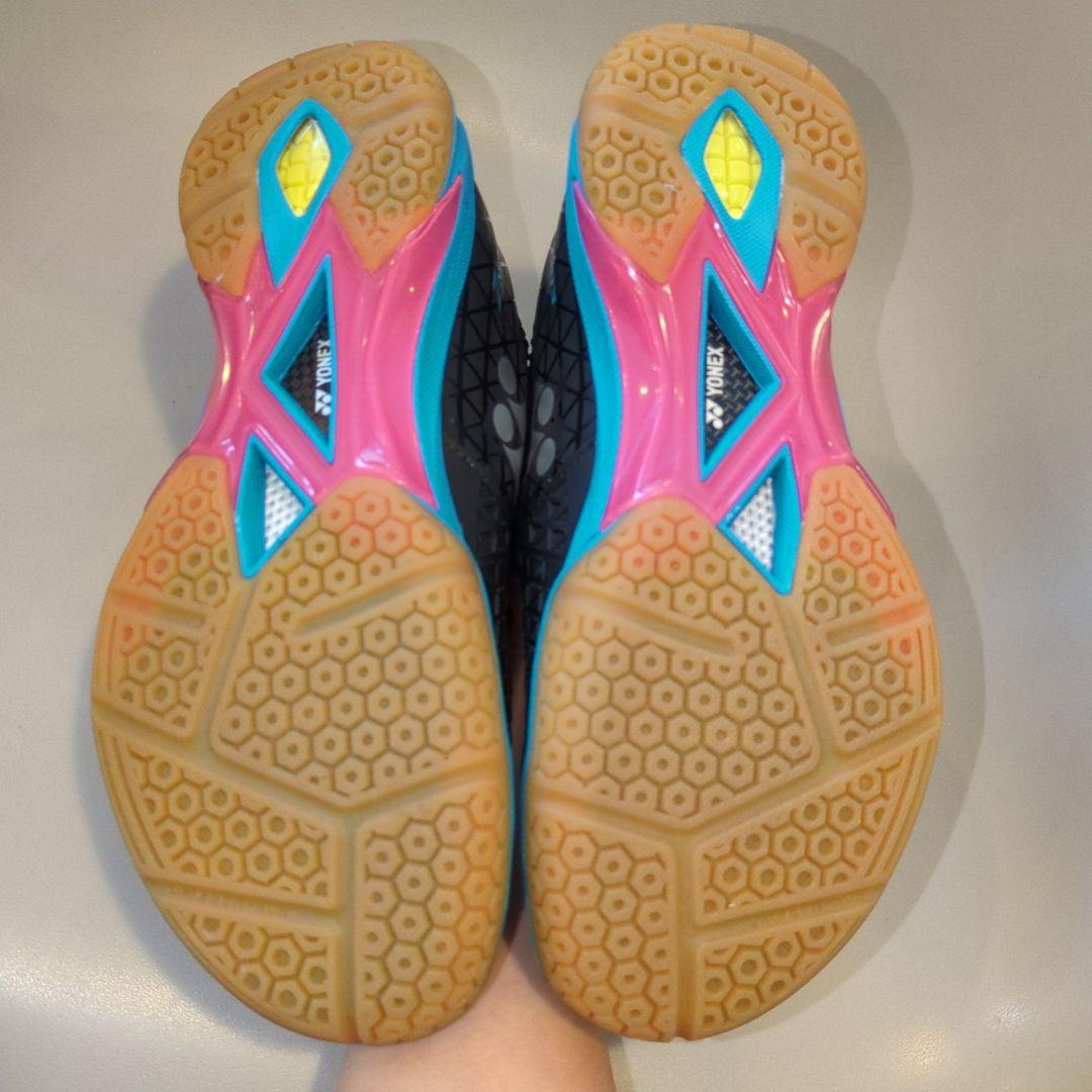 美品！YONEX SHBELSZ パワークッション エクリプションZ 27cm