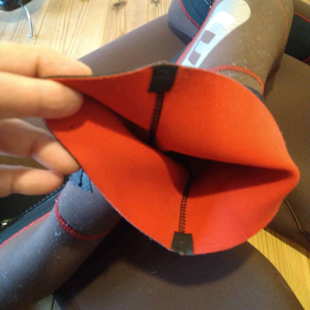 ボディーボード　サーフィン　ドライスーツ 一体型ソックス付き　難あり