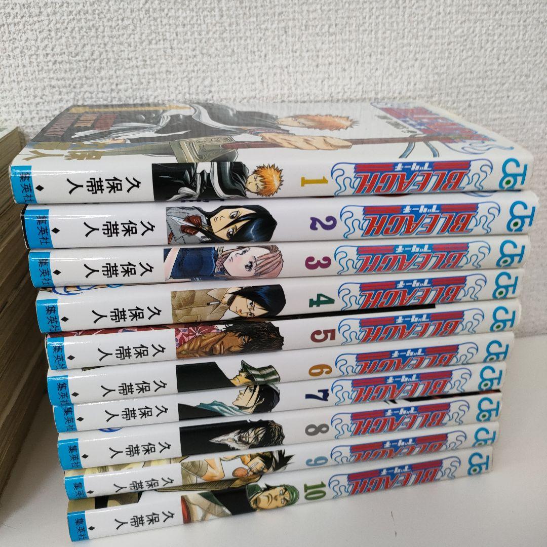 [送料無料] BLEACH 漫画全巻(1~74)+関連本1巻