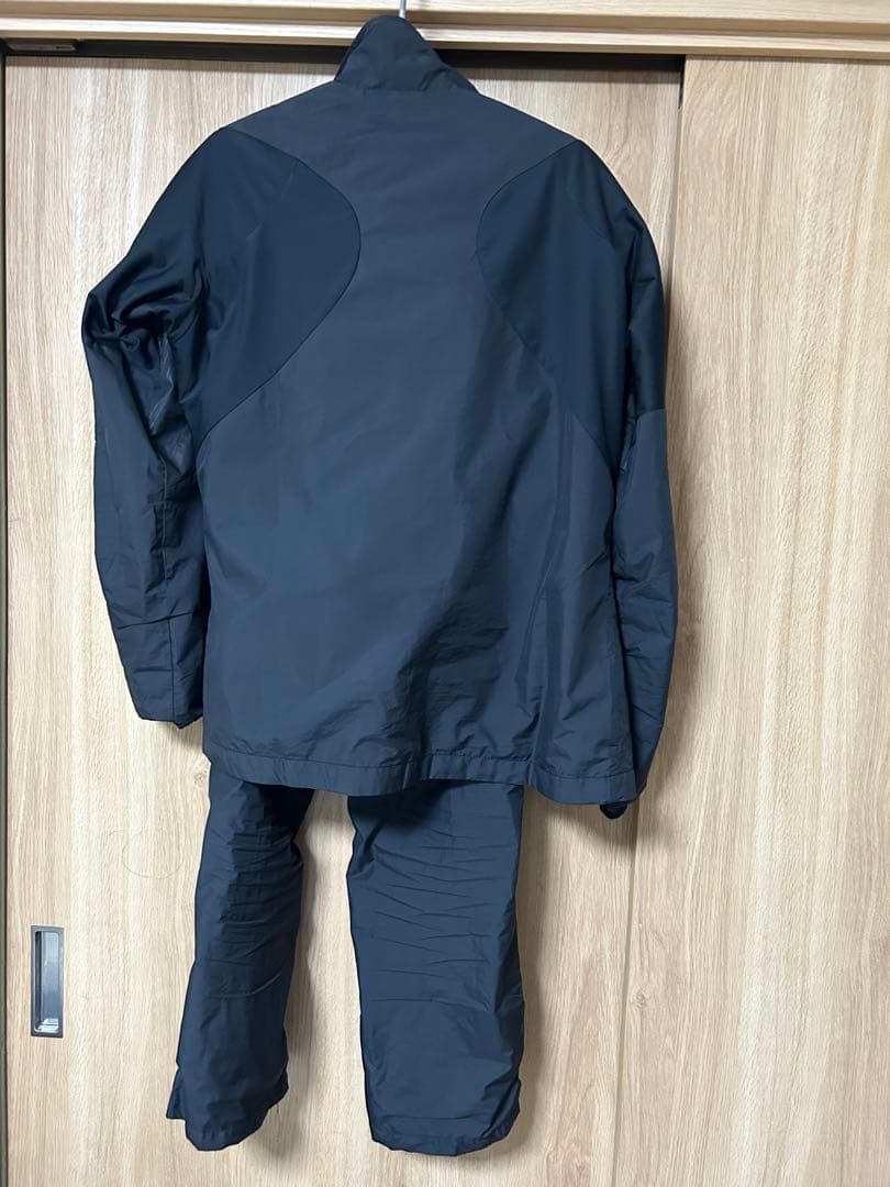 ミズノプロ　ウィンドブレーカー　Mサイズ　黒×黒