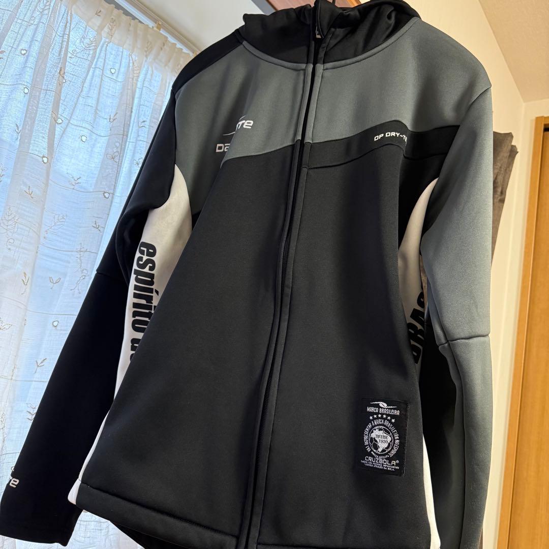 【美品・極暖】DALPONTE トレーニングジャージ M 上着のみ