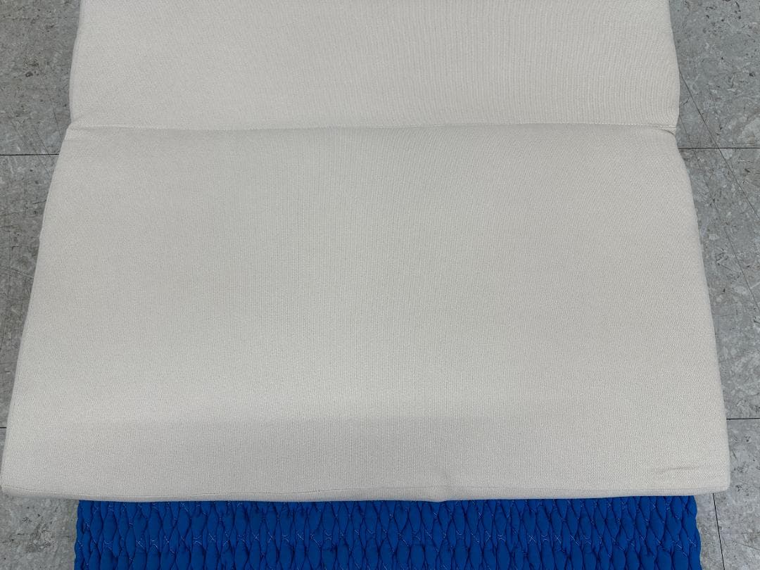 Stella　ソファベッド　肘リクライニング　アイボリー