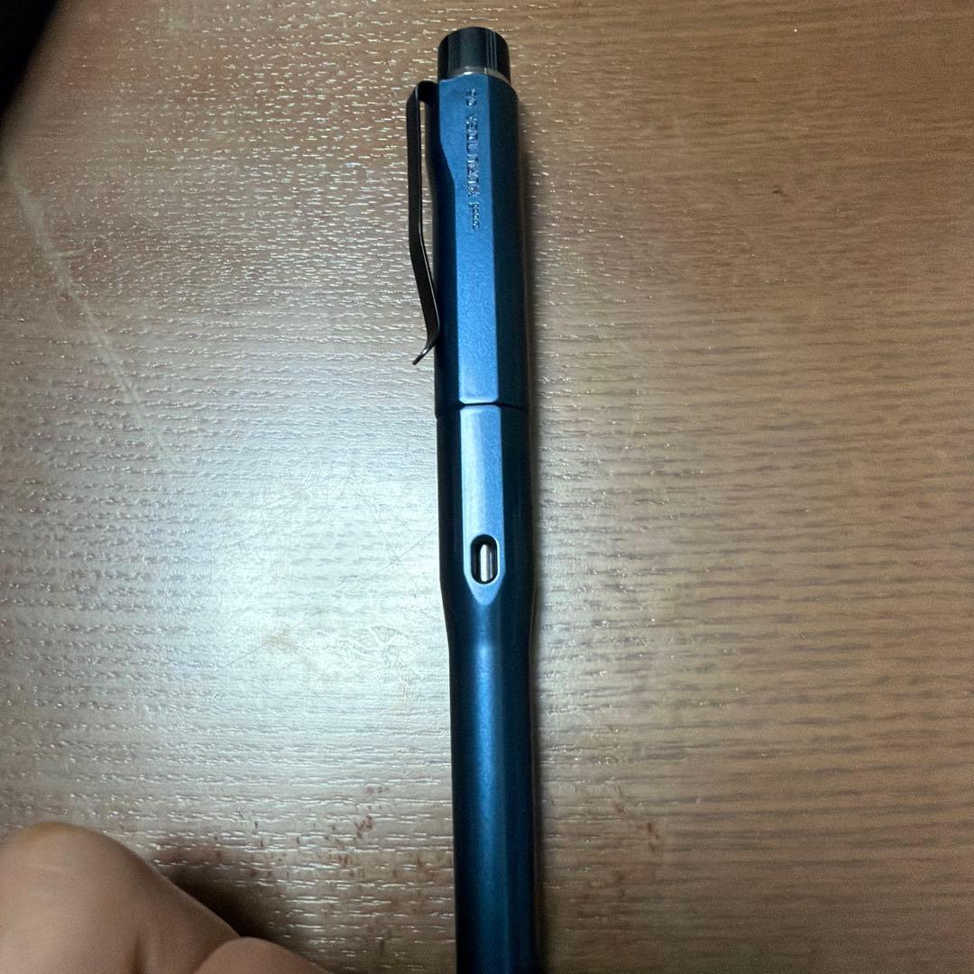 クルトガダイブアビスブルー