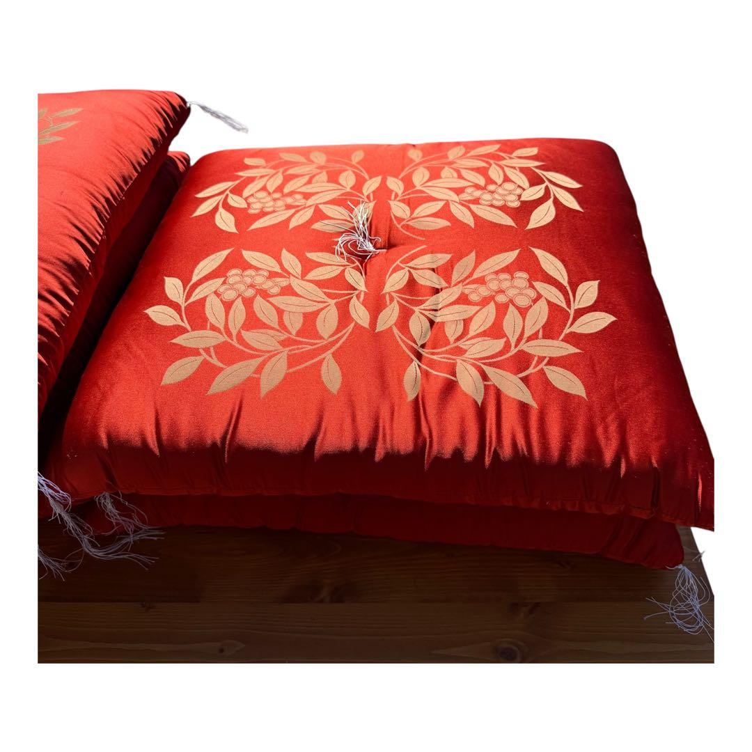 【美品】高級座布団 6枚セット 桐箱風収納箱付き 来客用 和室 仏前 座敷用