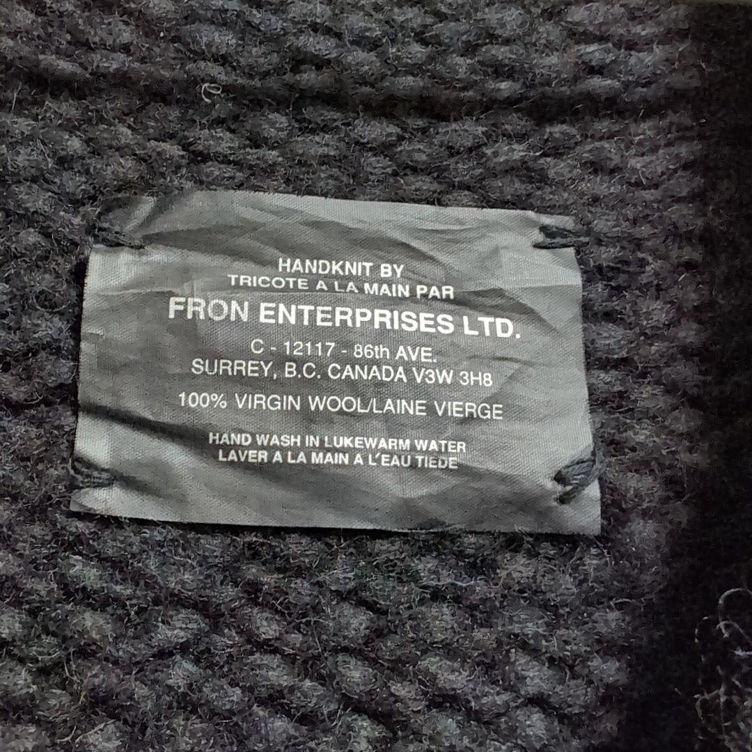 カウチンセーター