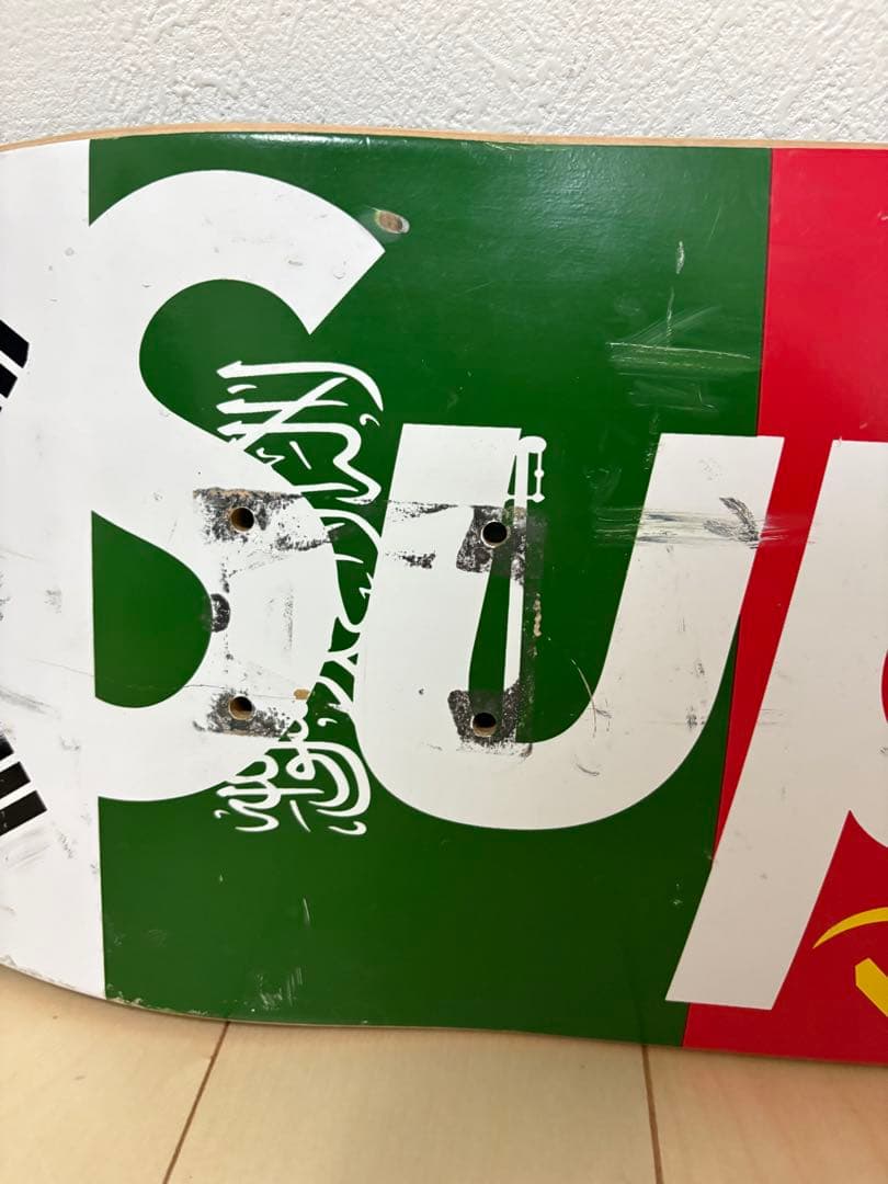 シュプリーム　スケボー　デッキ