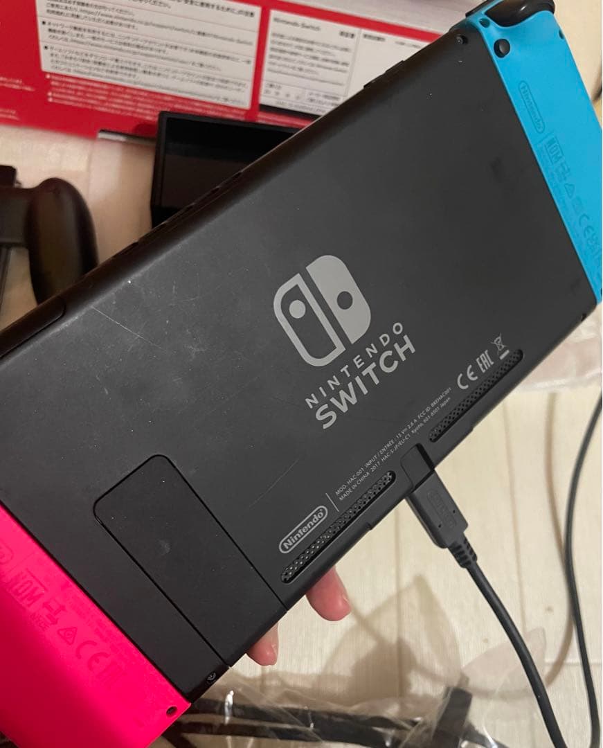 Nintendo Switch ネオンブルー・ピンク 本体