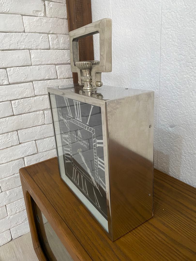 ⭐️【244】定価4万円　ドイツ買い付け品　時計　輸入品　日本未入荷　高級