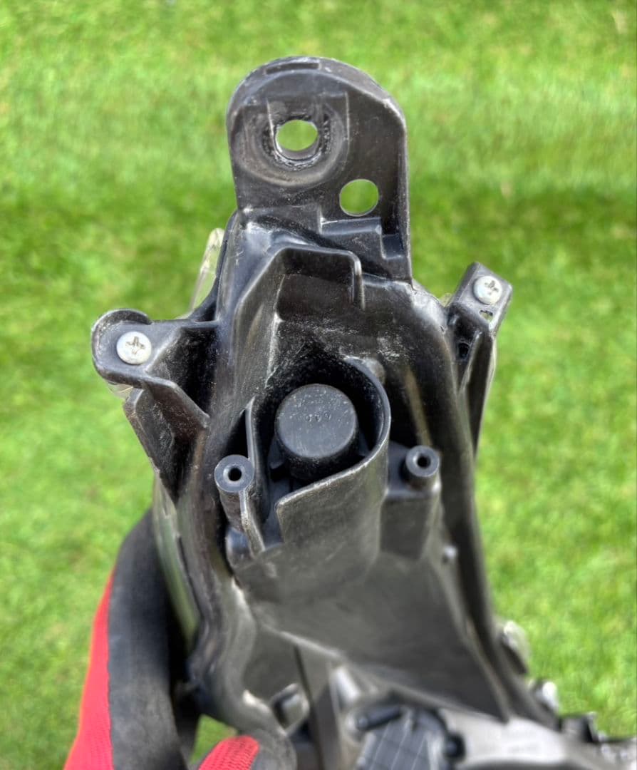 トヨタ ZVW50 プリウス 前期 右ヘッドライト LED