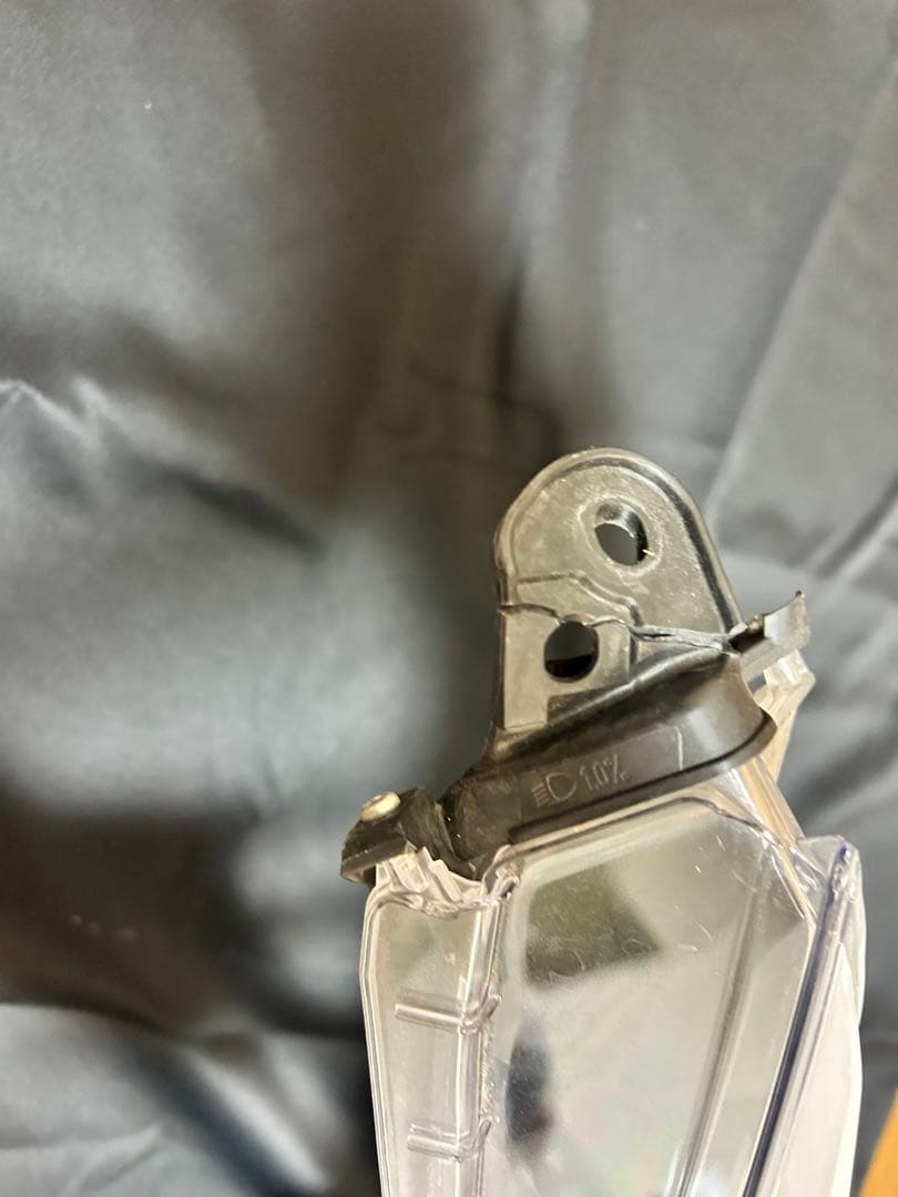 【送料込】 50プリウス ヘッドライト左右