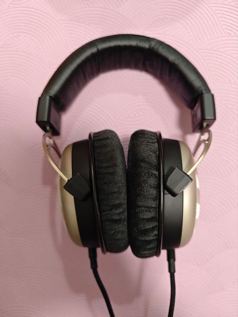 【中古品】beyerdynamic バイヤーダイナミック T1 2ndヘッドホン
