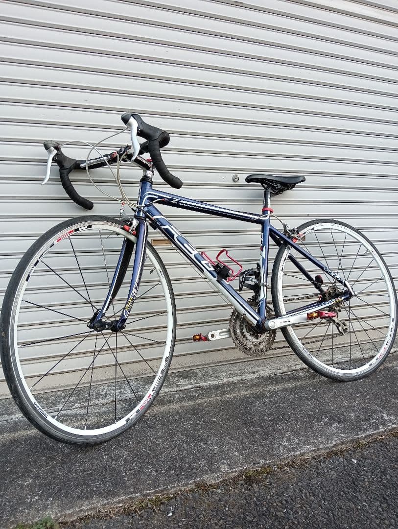 FELT ロードバイク Z100 ドロップハンドル　グリップテープ交換済