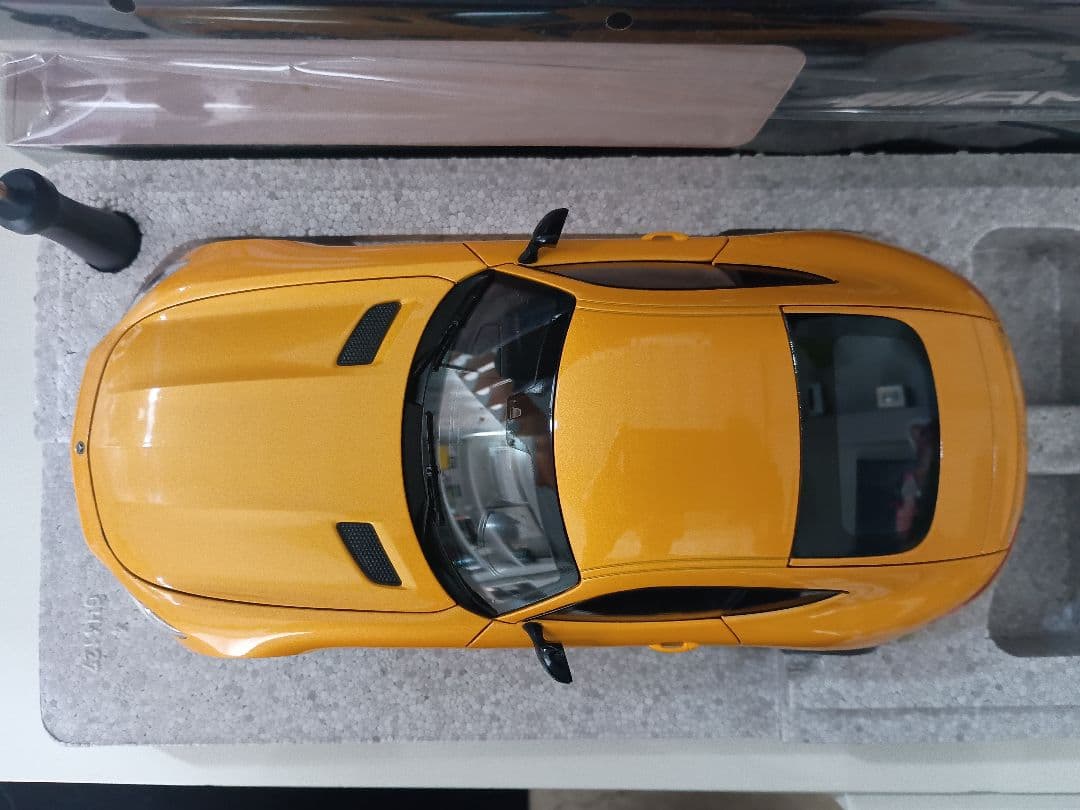 メルセデス特注 メルセデス ベンツ Mercedes AMG GT S 1/18