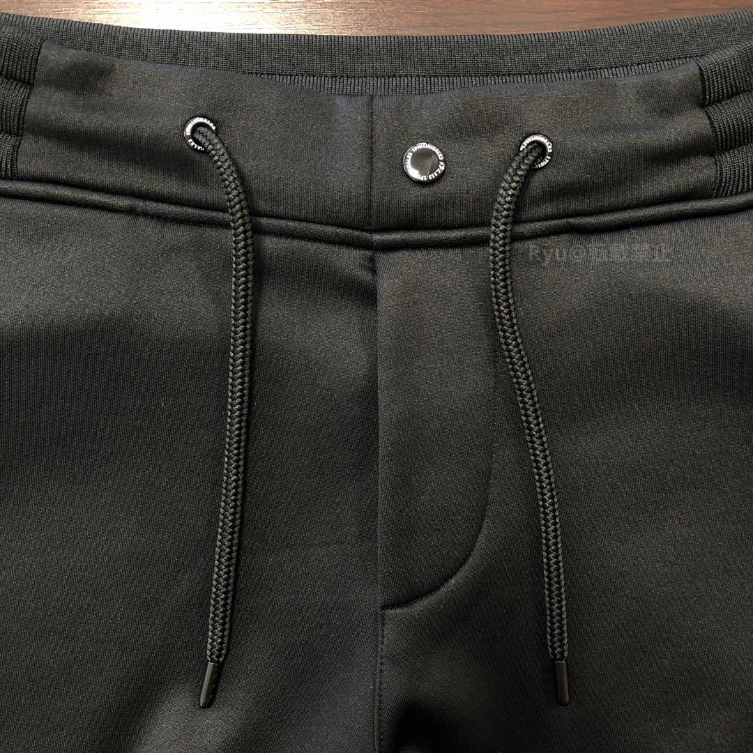 1PIU1UGUALE3 ウノピュウノウグァーレトレ ジョガーパンツ 黒