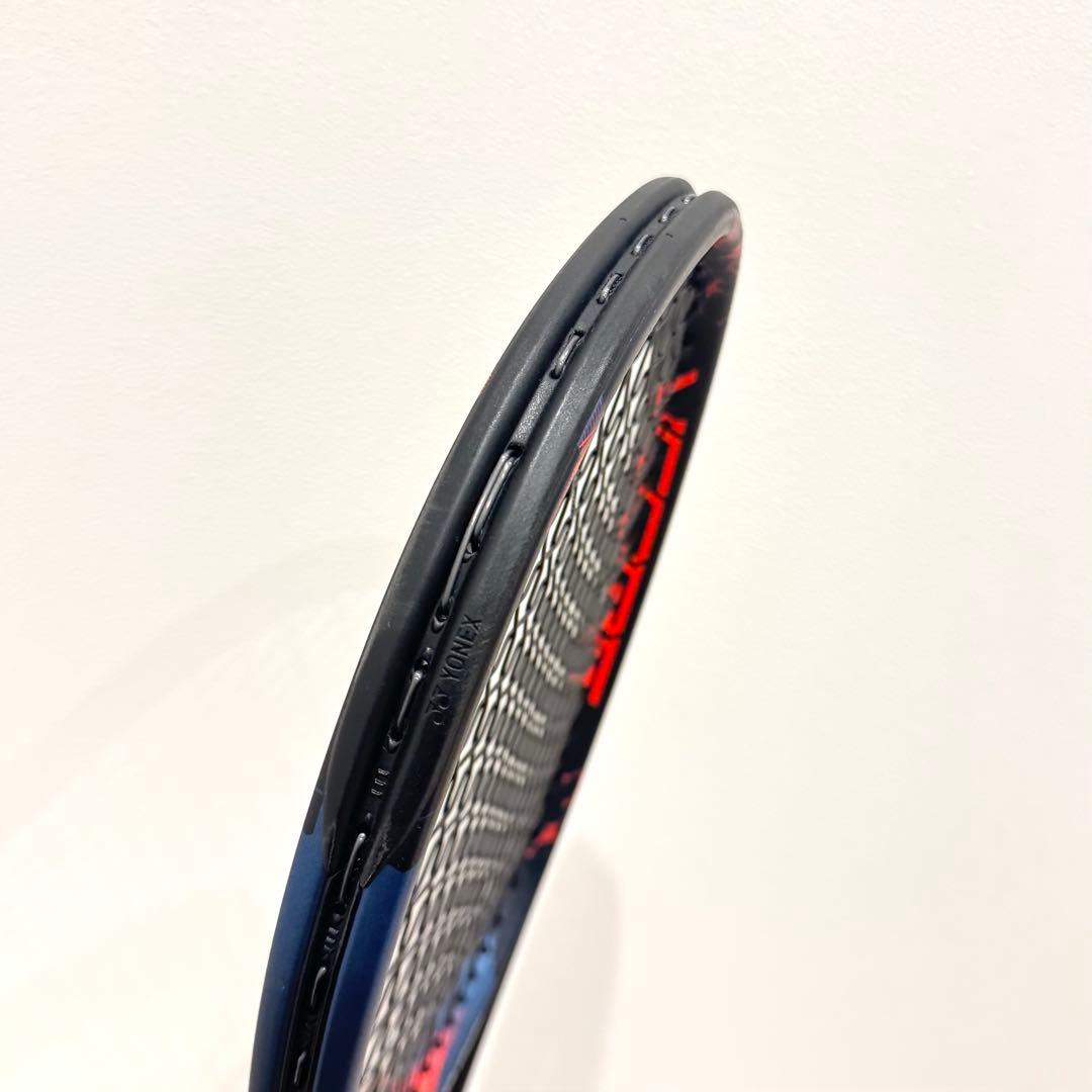【美品】　YONEX ヨネックス　VCORE PRO 100α テニスラケット