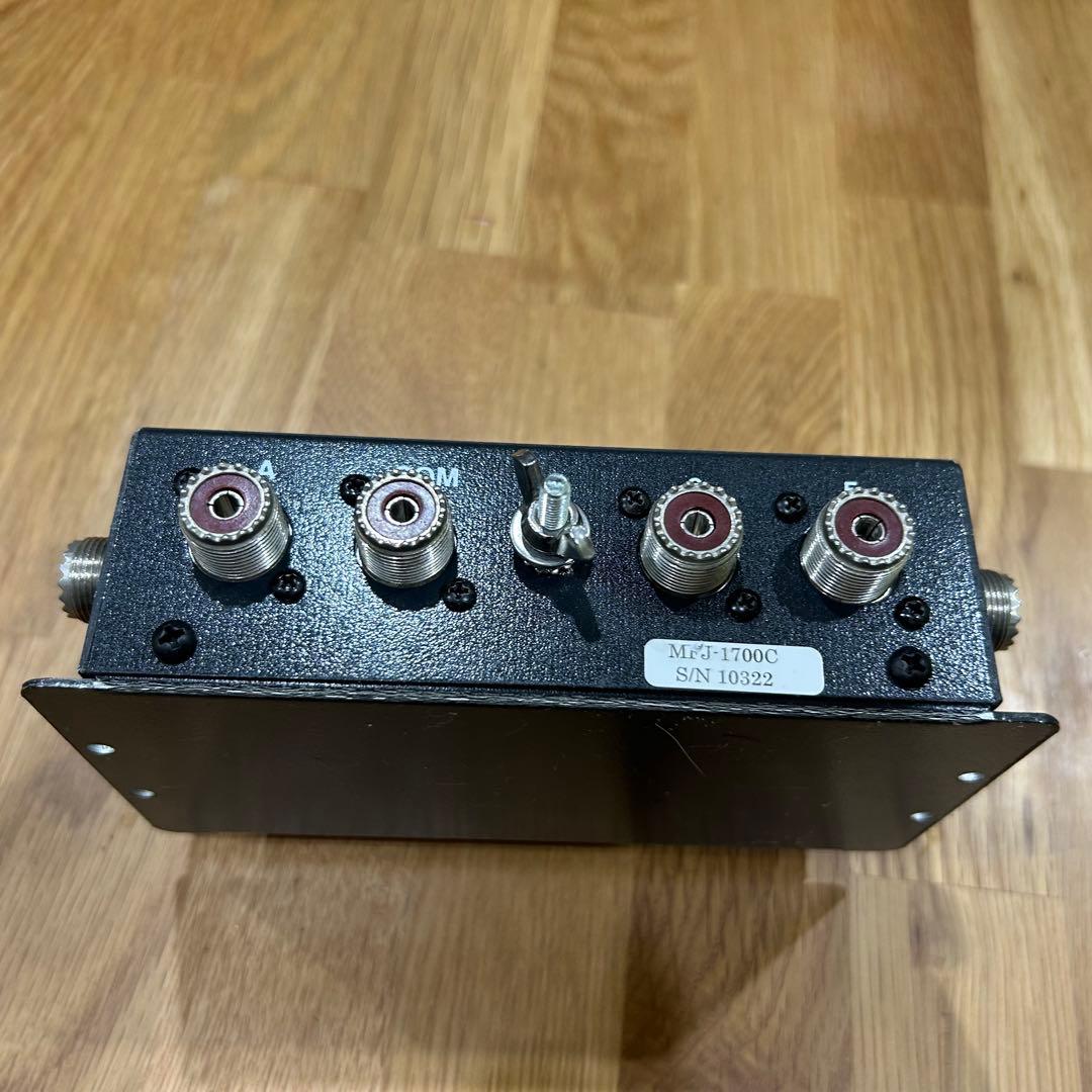 MFJ-1700C HF帯アンテナ／トランシーバー切替スイッチ