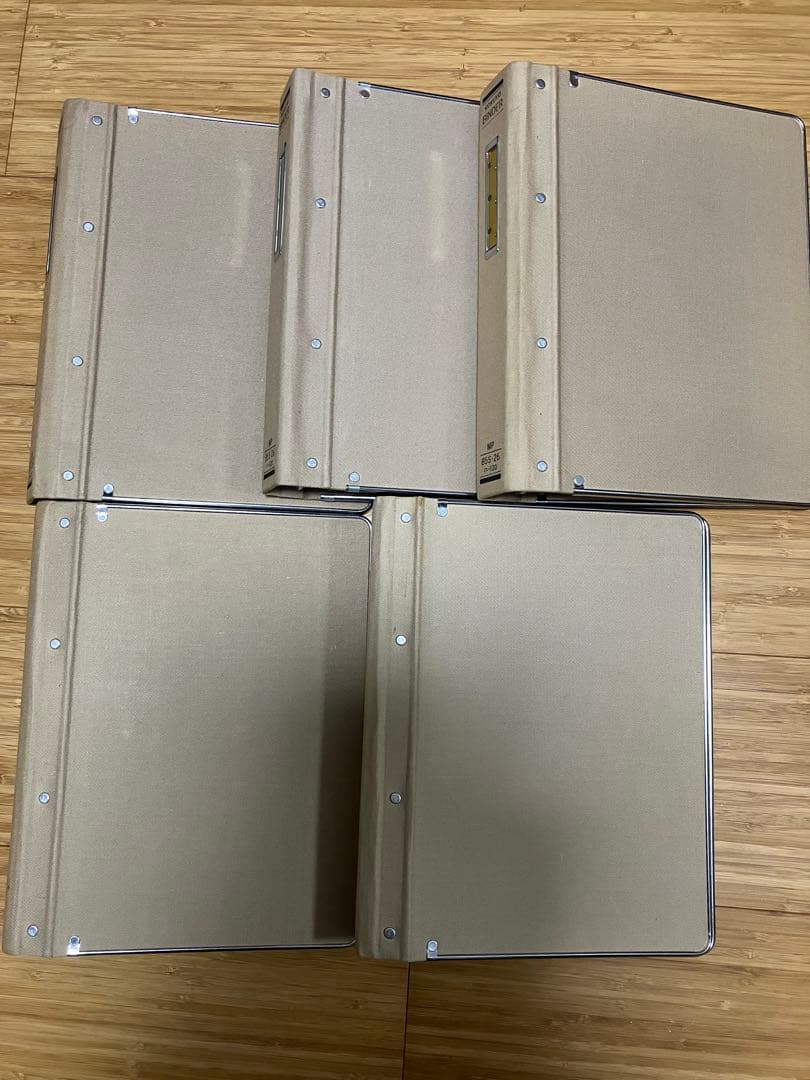 コクヨ　バインダー　まとめ売り　B5サイズ7冊　A4サイズ1冊