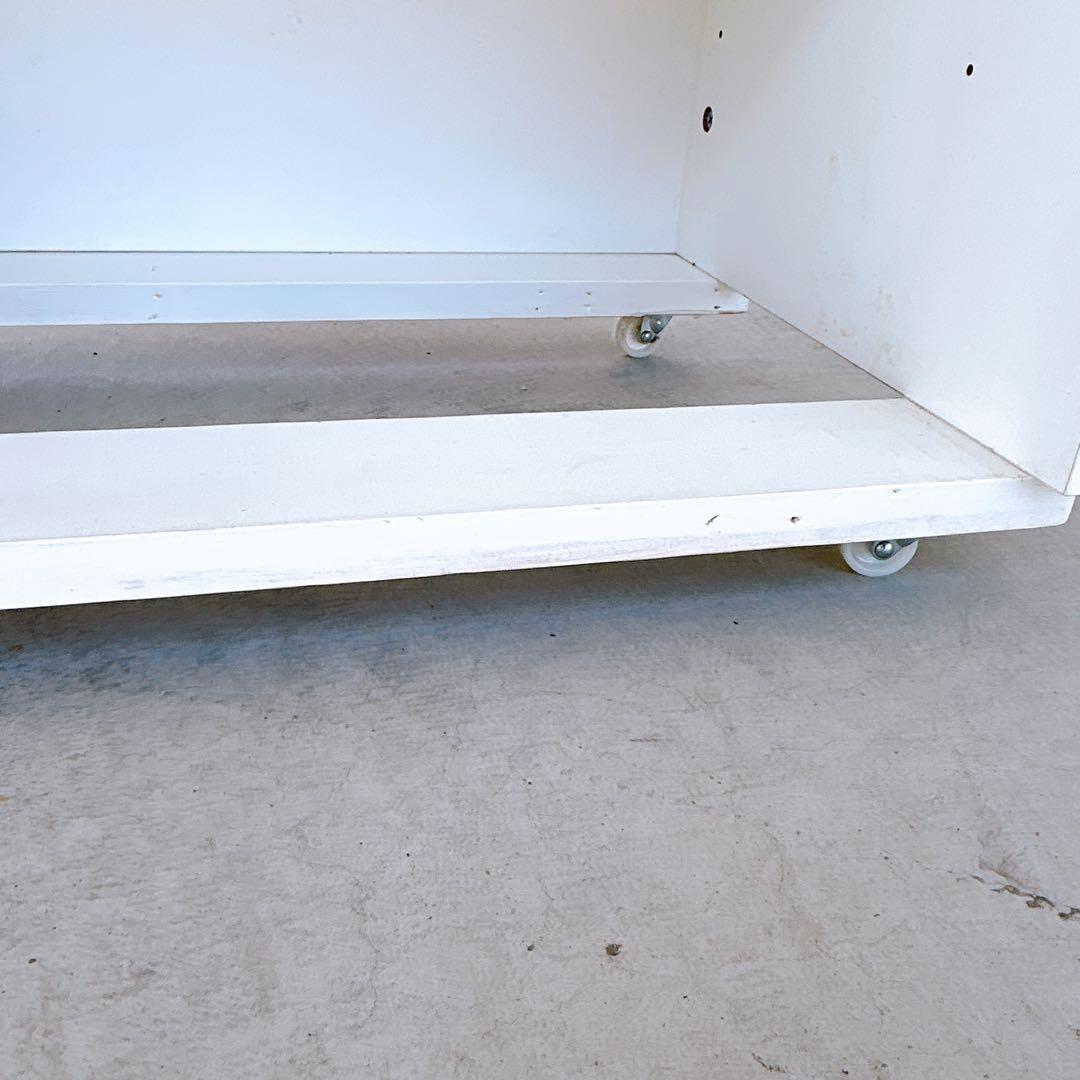 レジカウンター　キャッシャーカウンター　レジ台　店舗什器　白　キャスター付き