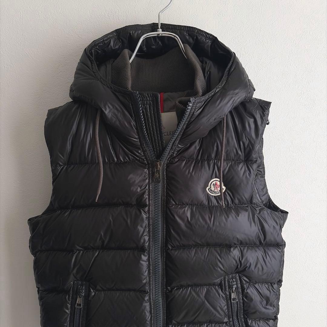 【美品✨】モンクレール　バルトロメ　ダウンベスト　黒　TG.1 シリアル確認済み