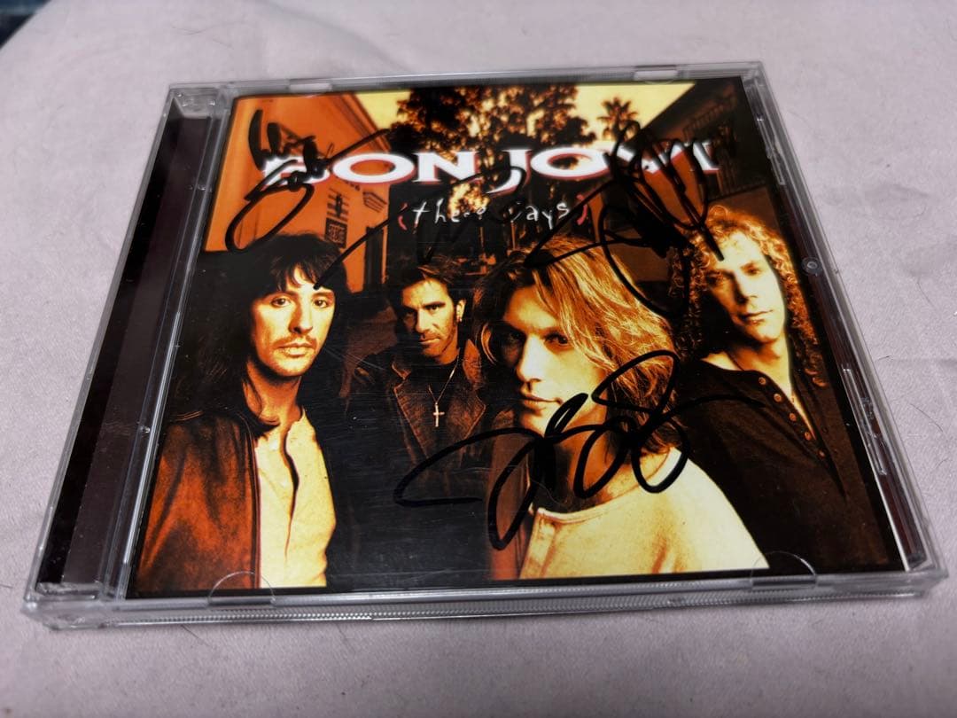 レア　bon jovi 直筆　サイン　CD ボンジョビ　ボンジョヴィ