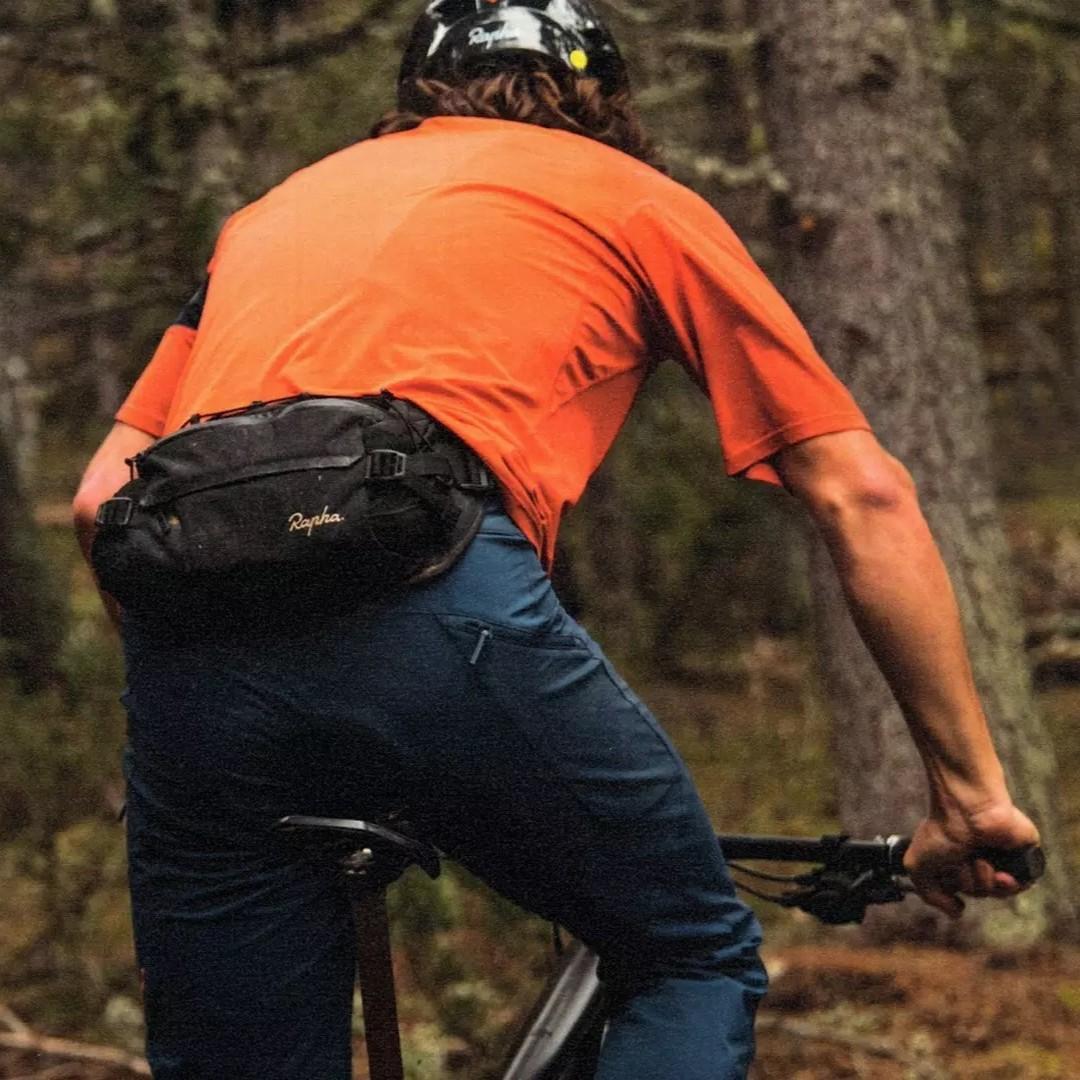 新品 Rapha トレイル ヒップ パック ウォルナット 3リットル