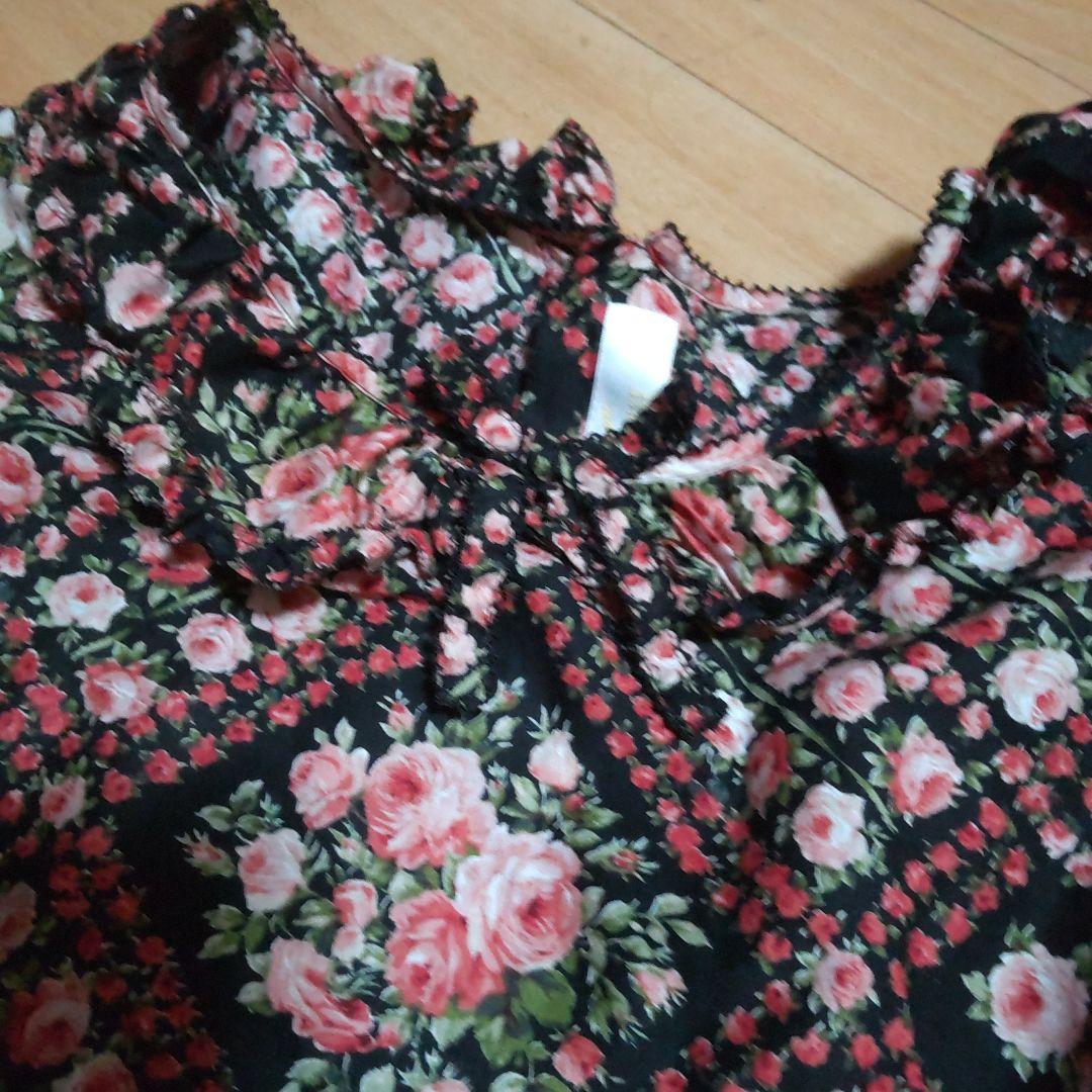 美品ピンクハウス　綿ローン小薔薇プリントロングワンピース