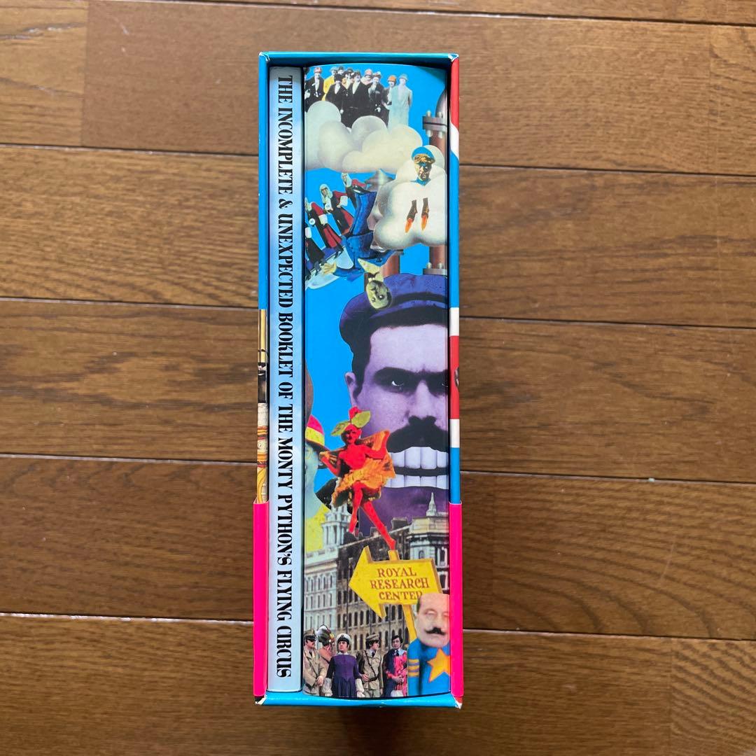 空飛ぶモンティ・パイソン フライングサーカス DVD BOX ブックレット付