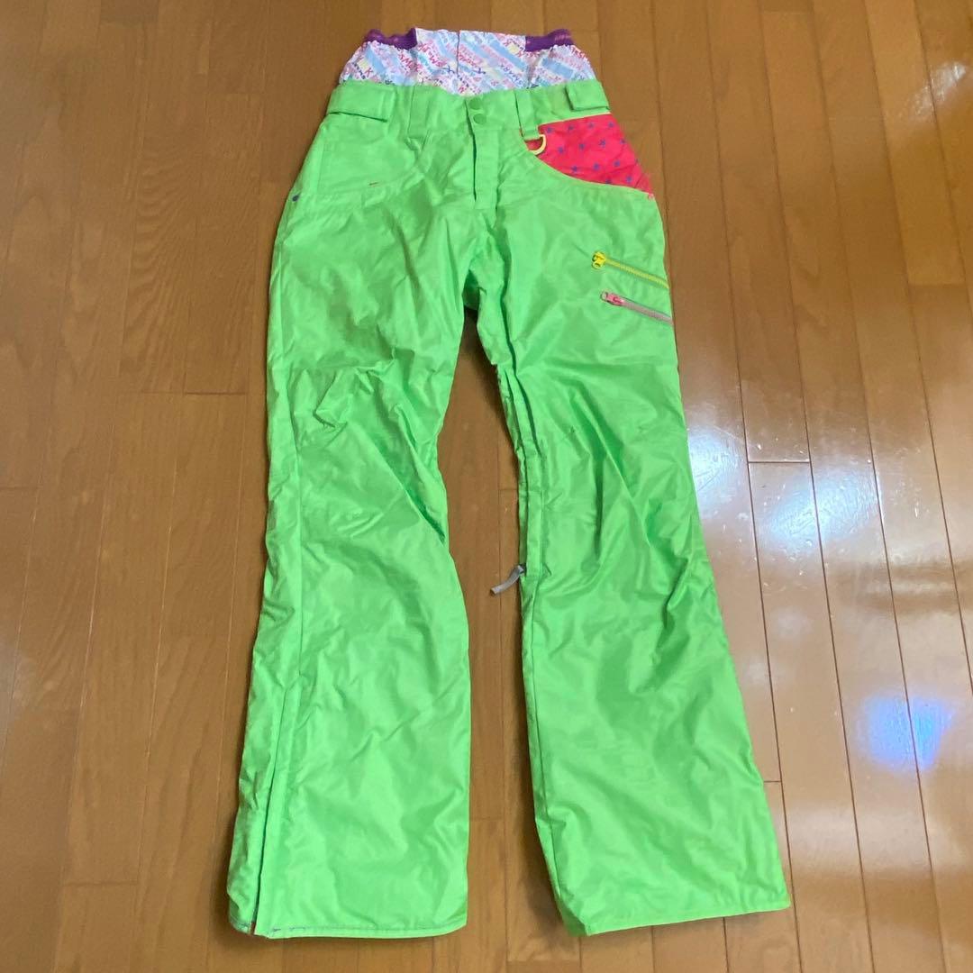 美品　Kissmark キスマーク　スキー　スノーボード　ウェア　Ｍ