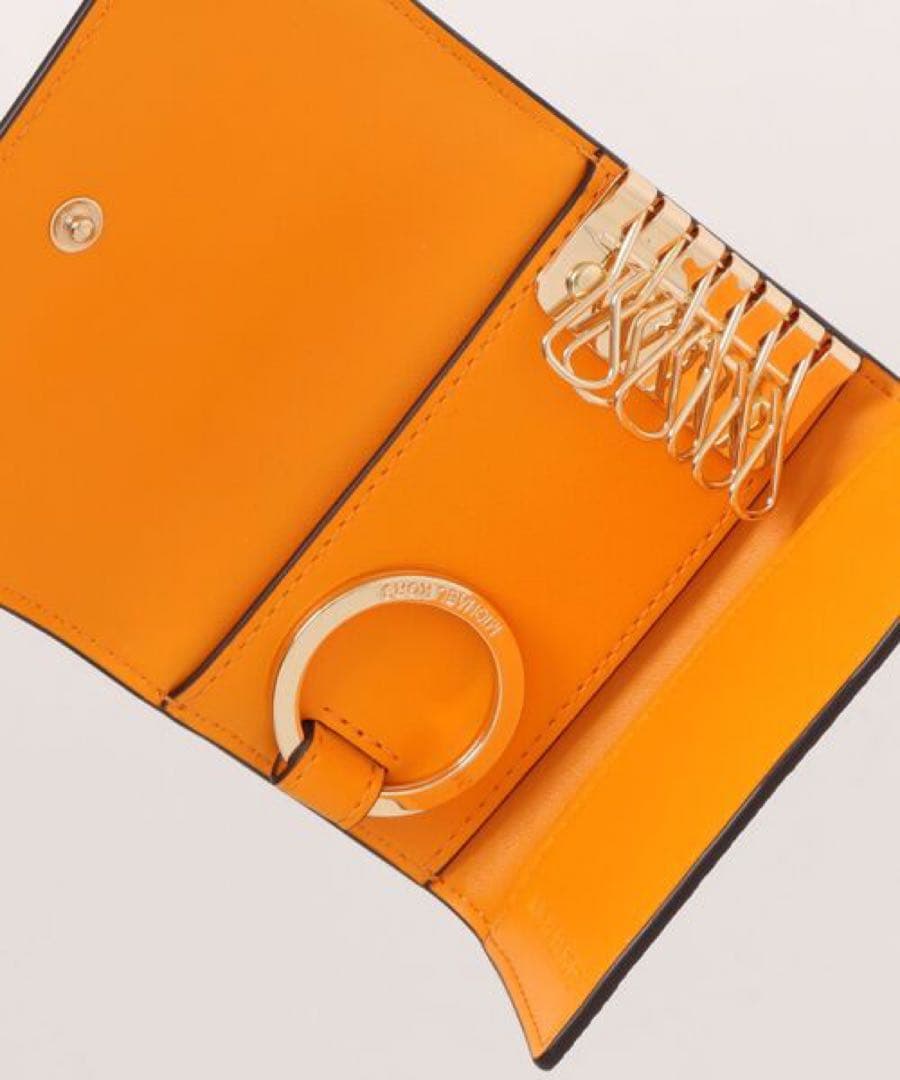 新品 マイケルコース キーケース JET SET TRAVEL MKシグネチャー