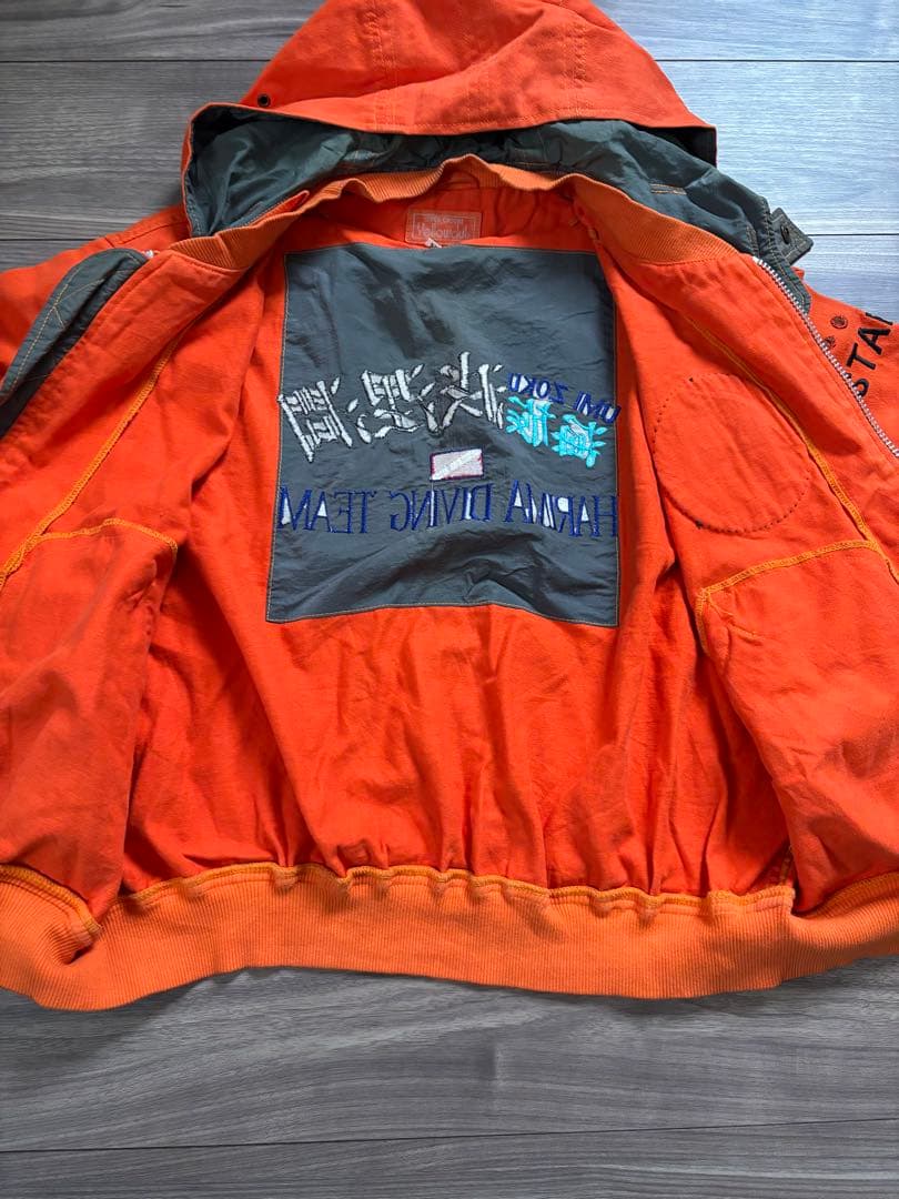 ビンテージフード付きコットンジャケットオレンジ刺繍ワッペン海賊ショート丈