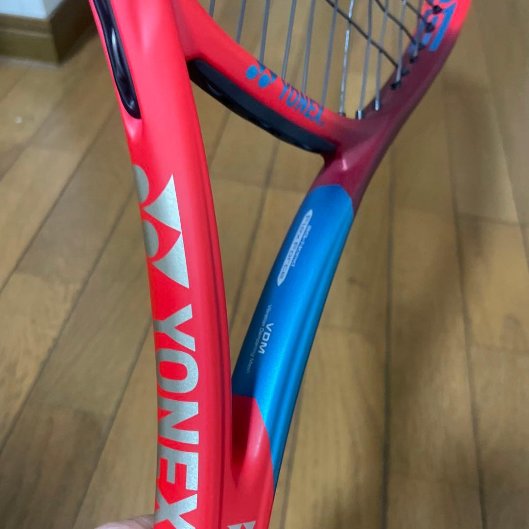 YONEX ヨネックス Vコア100 テニスラケット