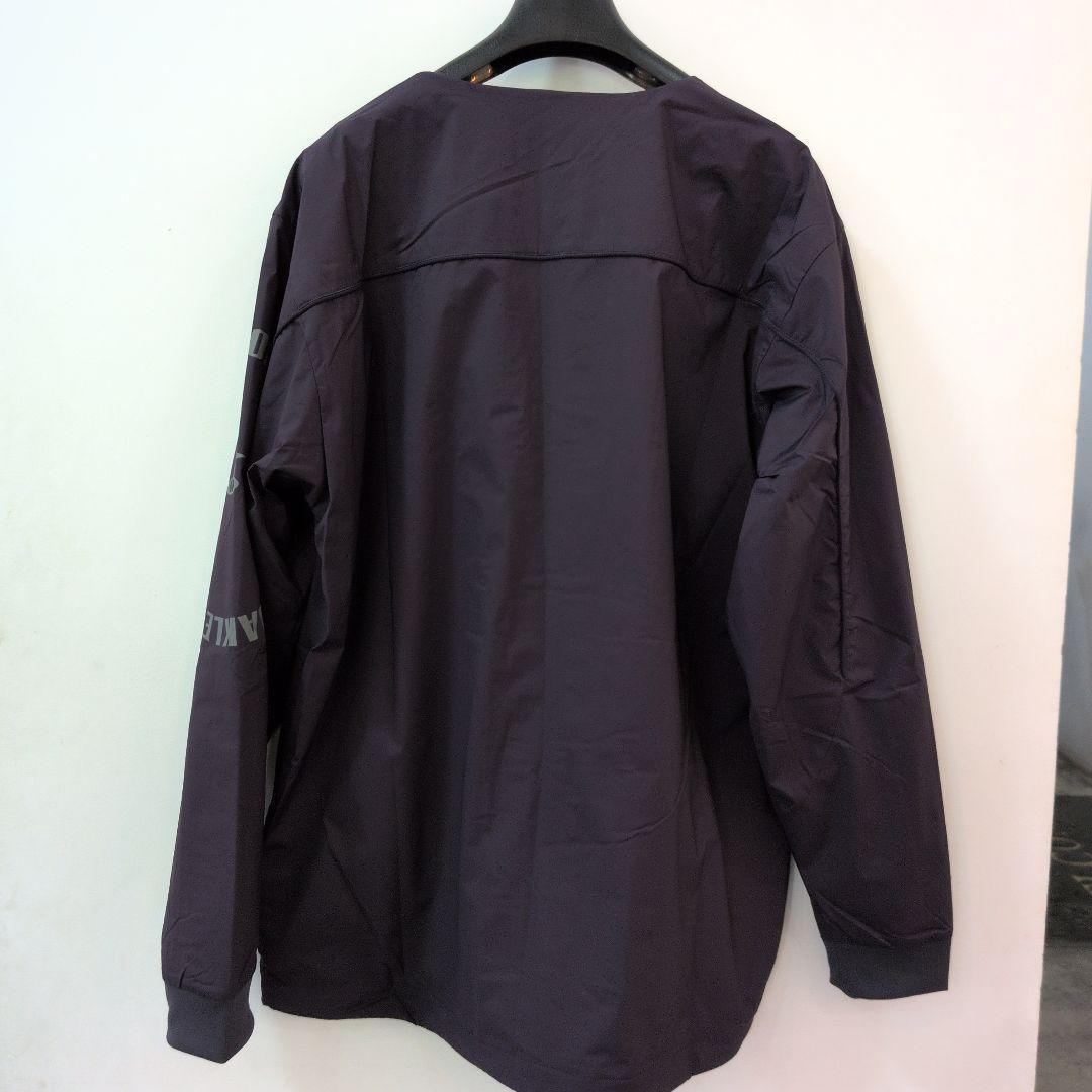 新品タグ付オークリー　ゴルフ　ウィンドブレーカー　XL パープル
