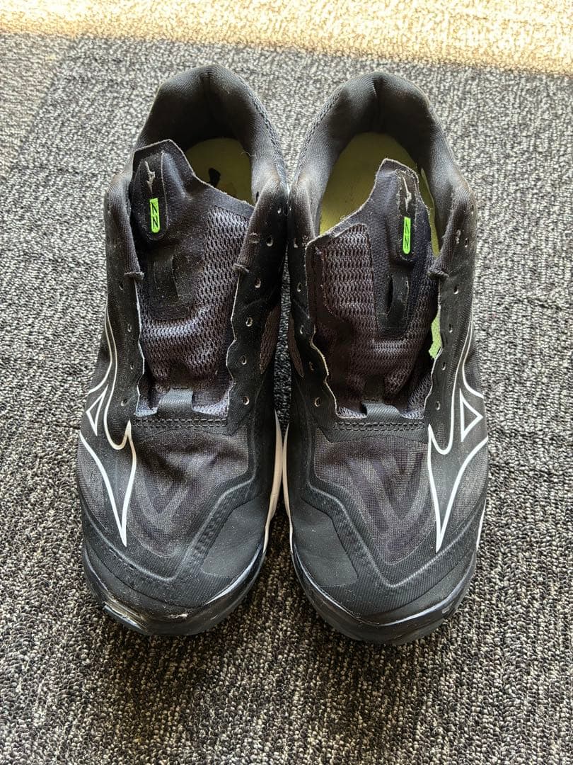 MIZUNO ウェーブライトニング　Z7 27.0cm バレーボール