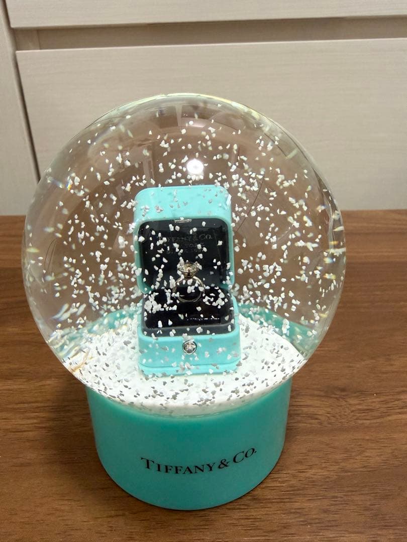 Tiffany & Co. スノードーム