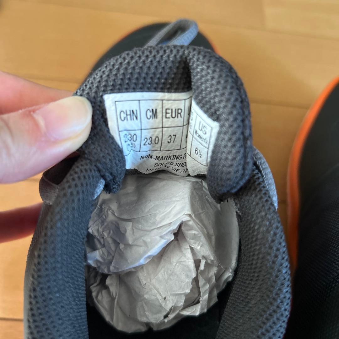 ヨネックス パワークッションコンフォートＺ バドミントンシューズ 23.0cm