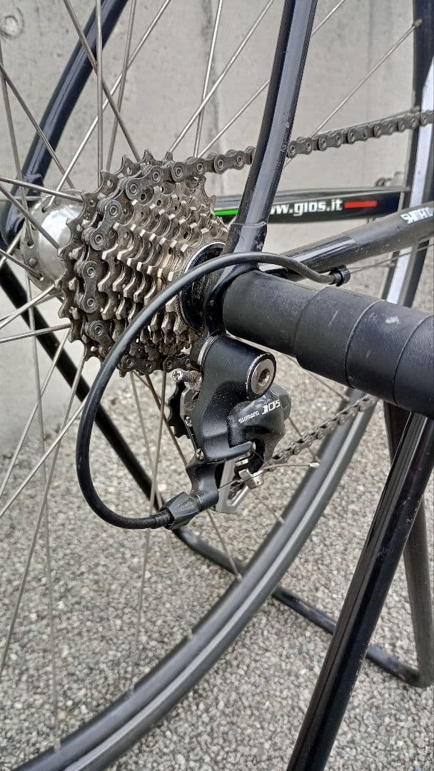 【引き取り限定】　GIOS ロードバイク ブラック