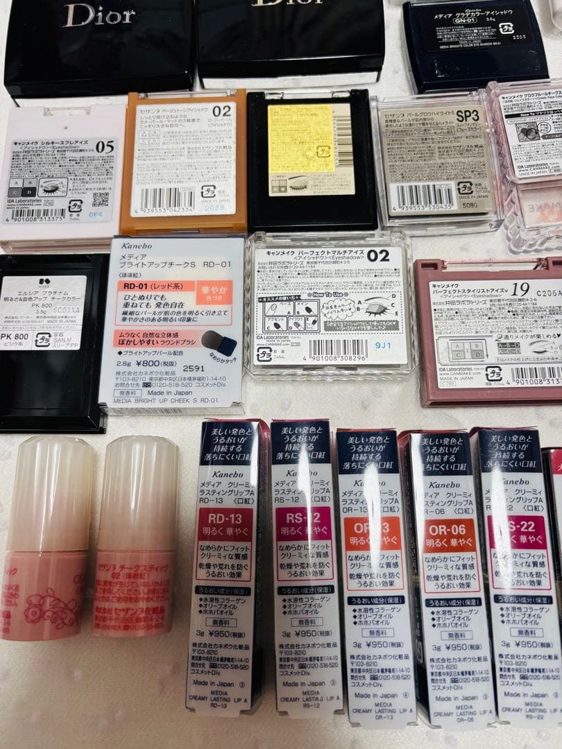 エ*ナ様 【コスメまとめ売り】ベース、アイシャドウ、ルージュ他 色々〜 43点