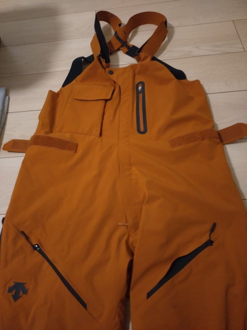 DESCENTE　ビブパンツ