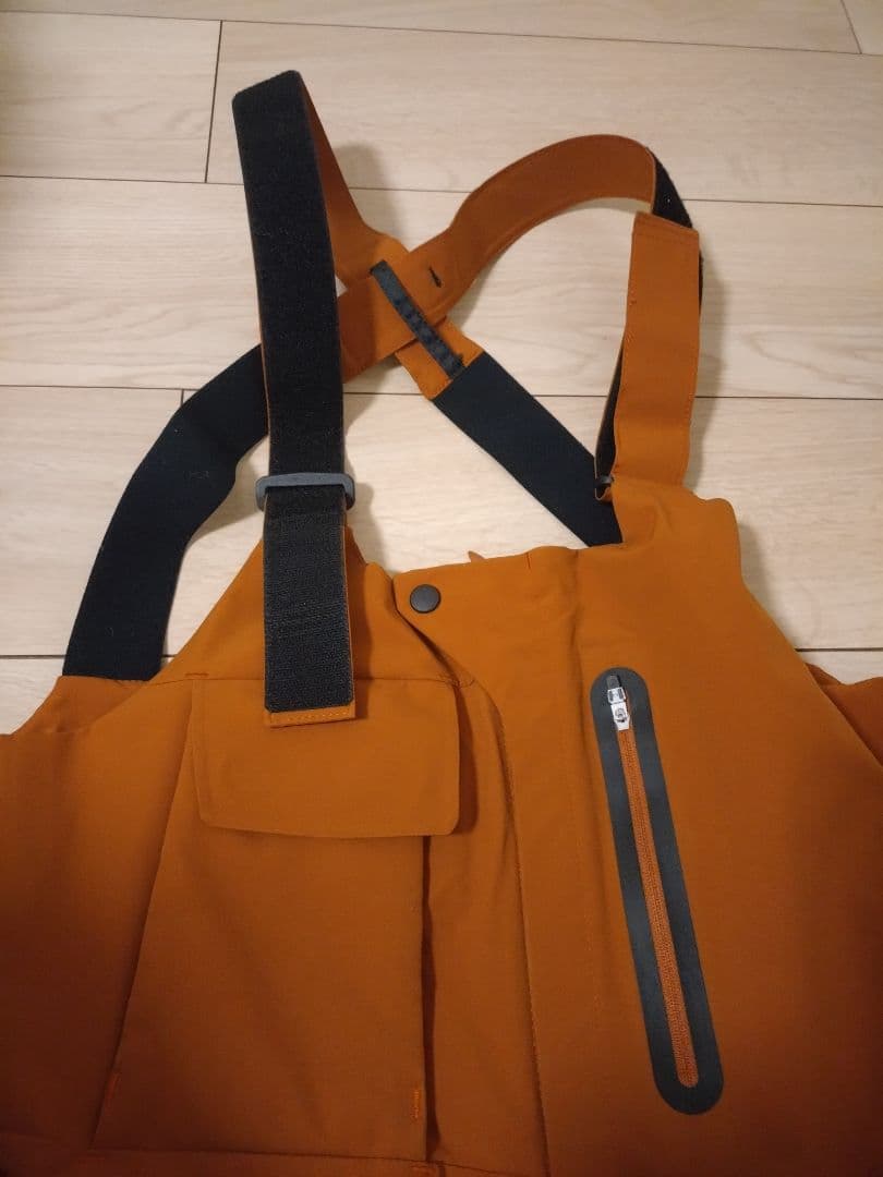 DESCENTE　ビブパンツ