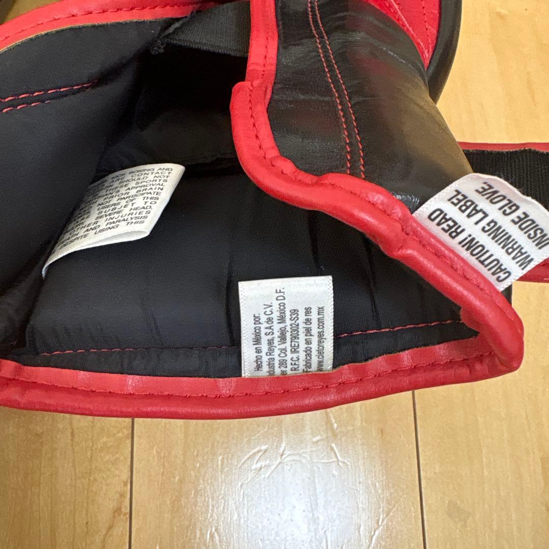 REYES レイジェス　ボクシンググローブ 黒/赤　16オンス