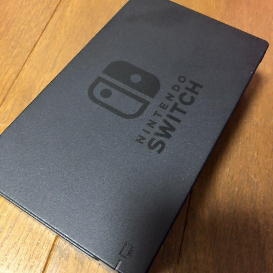 完備品　おまけ付き　NINTENDO SWITCH 本体 ネオンブルー レッド