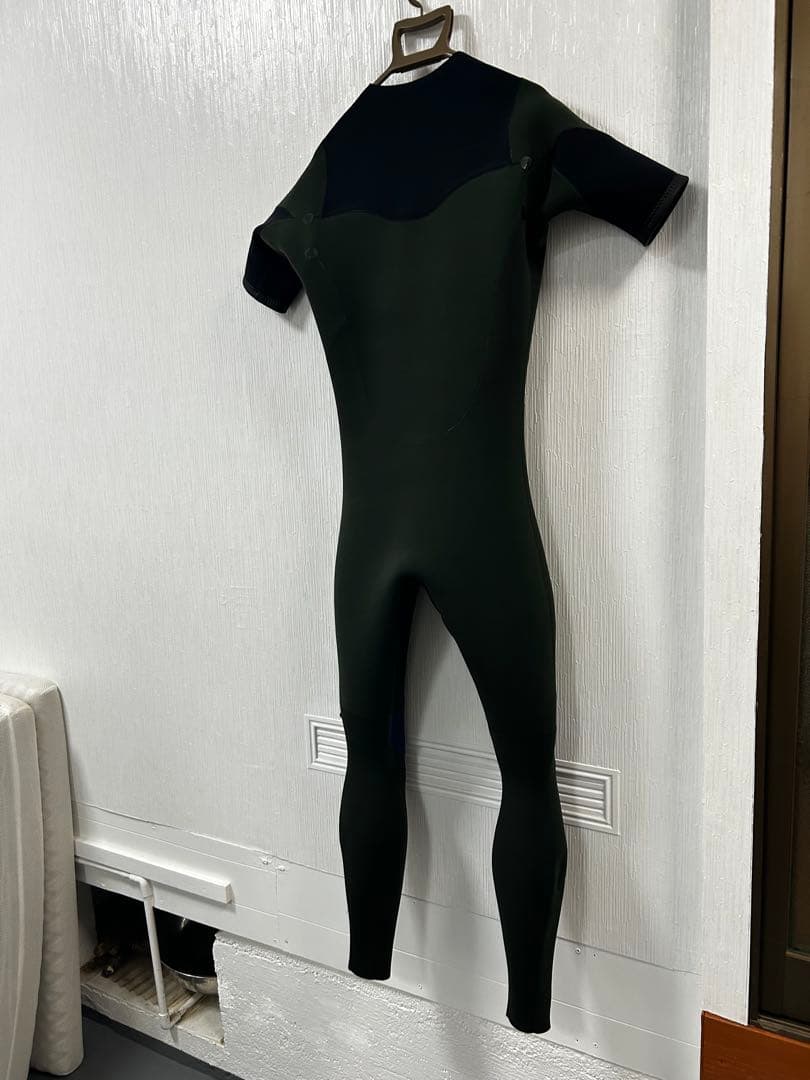 BREAKER OUT ブラックウェットスーツ 3mmシーガルXLサイズ