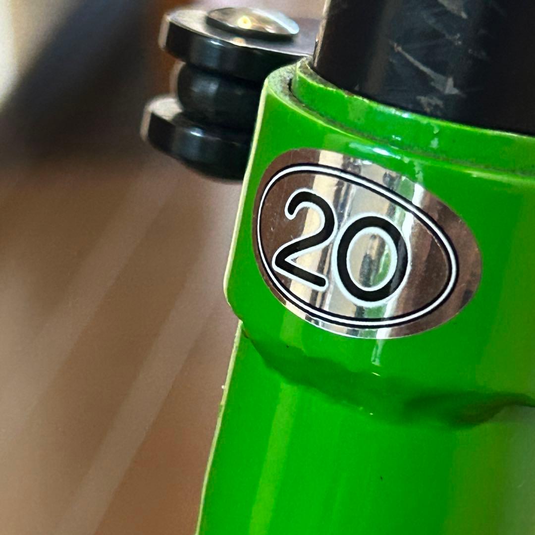 フィアット FIAT 折り畳み自転車 20インチ 6段変速 グリーン フル装備