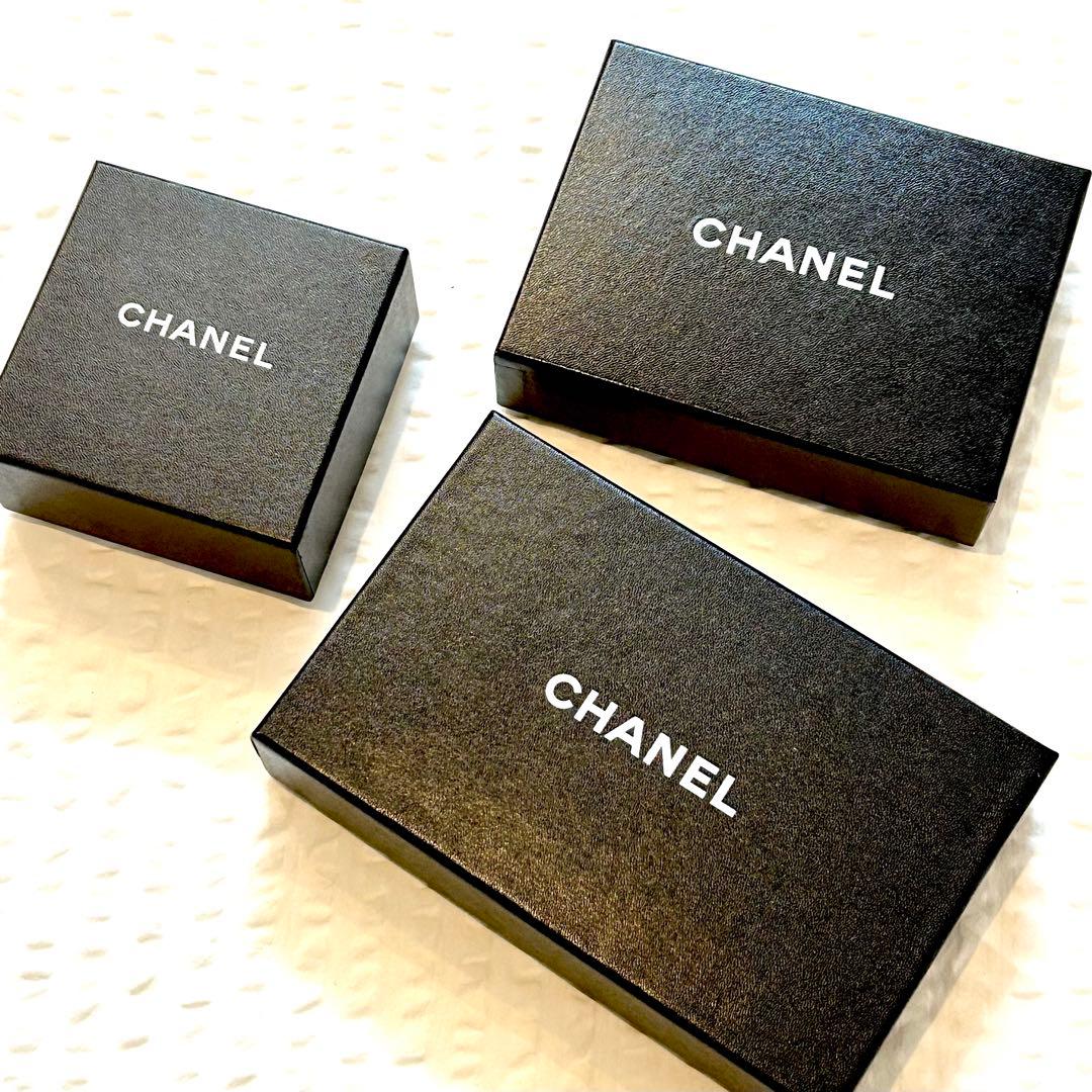 ユーカー　極上美品 シャネル まとめ50点 ボックス空箱 ショッパー 紙袋