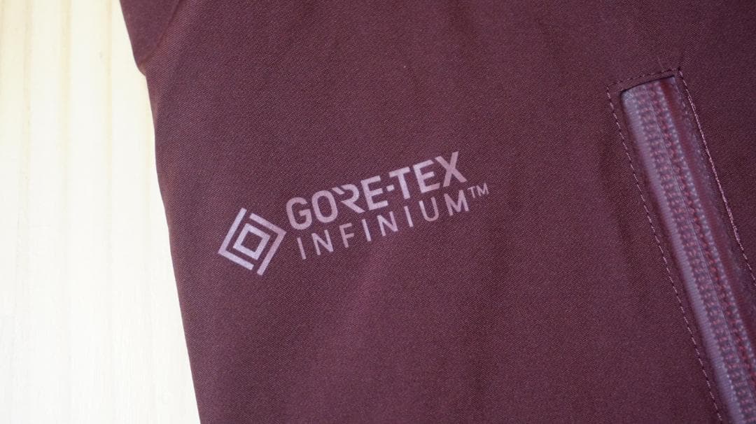 新品スウィートプロテクション　XS　スノーパンツ　 GTX Infinium