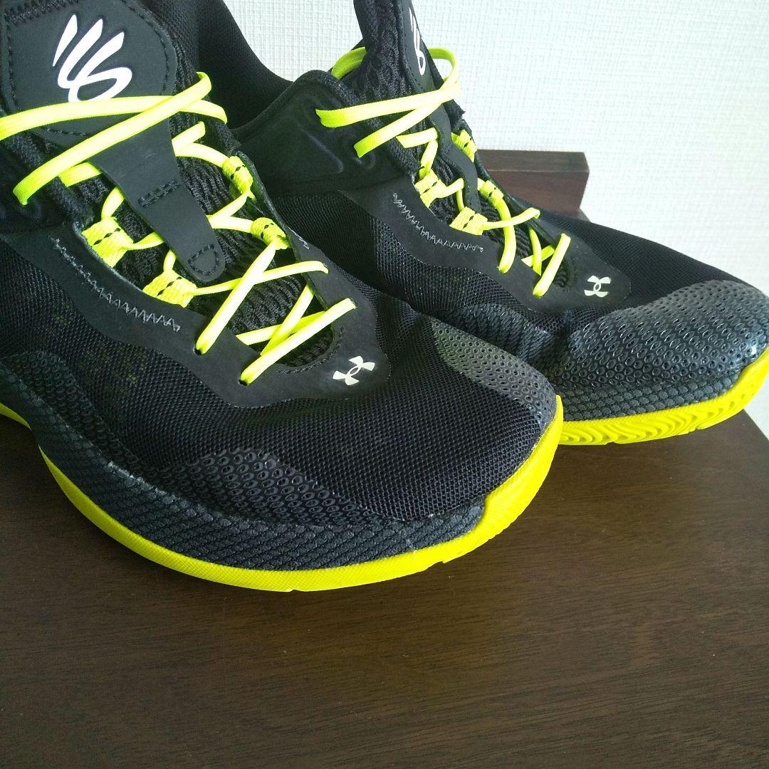 美品 アンダーアーマー カリーホバー スプラッシュ2 26cm バスケット