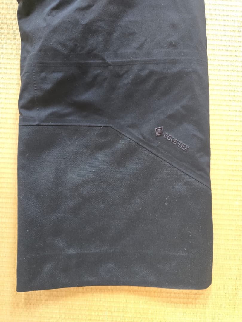 新品未使用　PeakPerformance アルパイン ゴアテックス3L パンツ