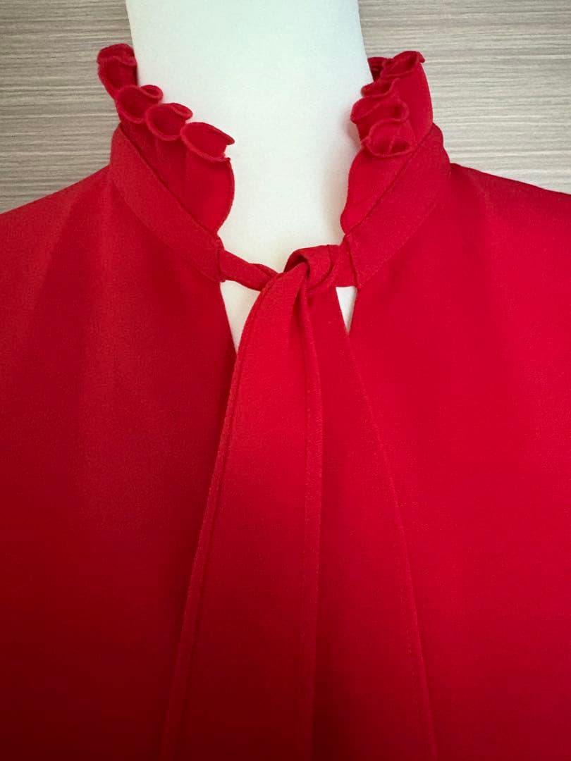 ADORE新品タグ付き赤エレガントなワンピース