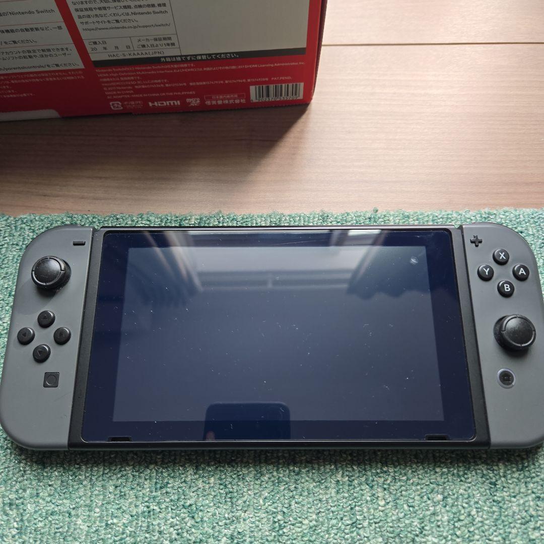 【美品・初期化済】Nintendo Switch グレー 付属品付き